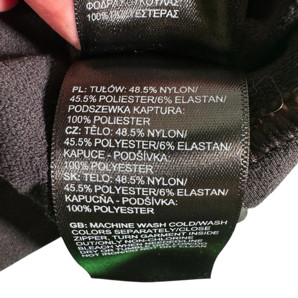 The North Face Women’s XS Black FlashDry Wrap Hoodie Long Sleeve Thumbholes - Picture 7 of 10